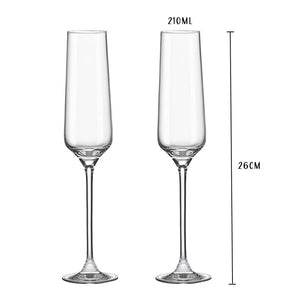 Personalized wedding champagne flutes made from clear premium glass