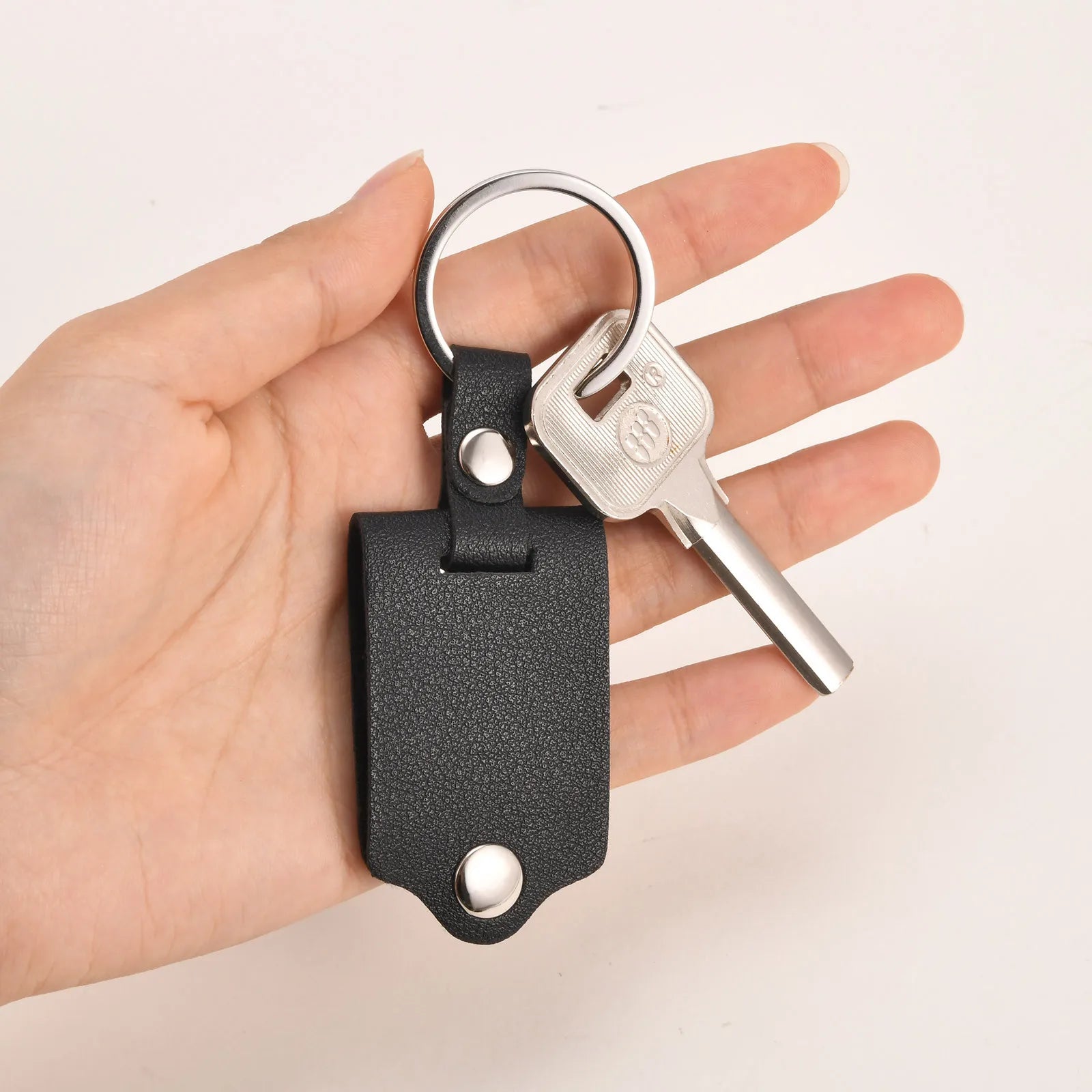 Custom leather photo keychain with engraved picture and name