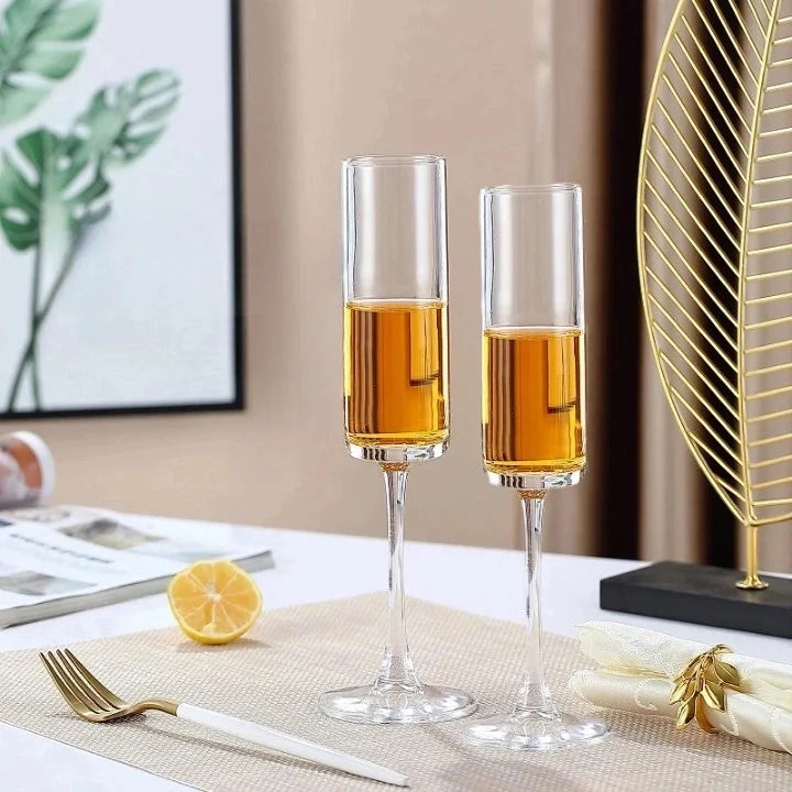 Luxury personalized champagne glass set designed for weddings and gifting

