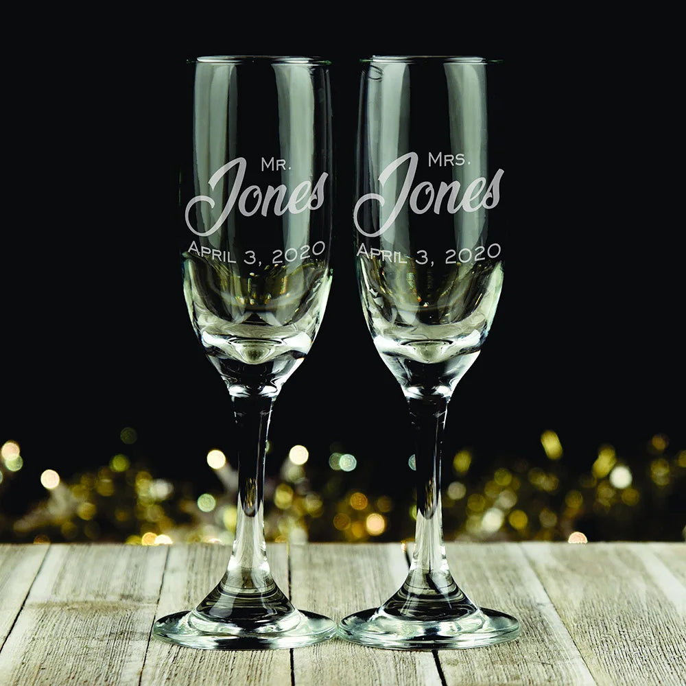 Personalized champagne flutes gift for anniversary and romantic celebrations