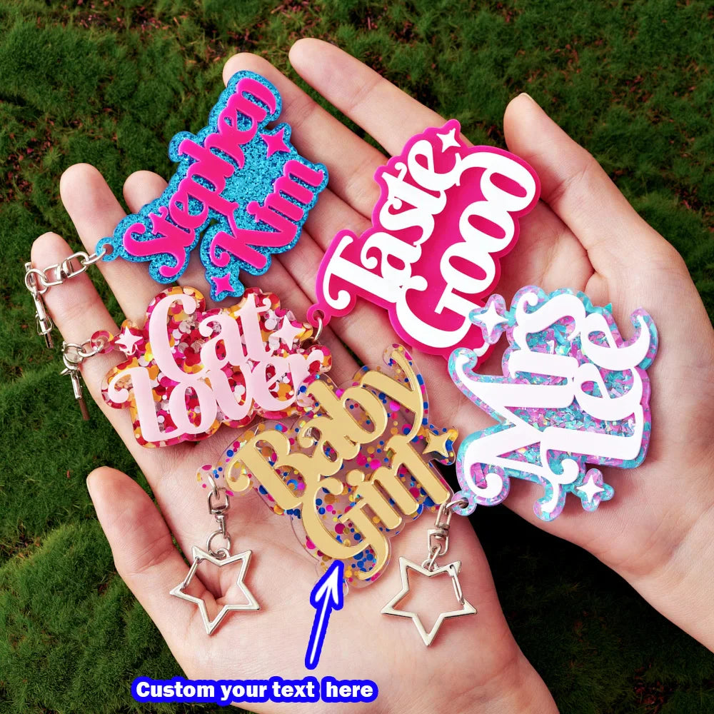 sparkly personalized PMMA name keychain close view
